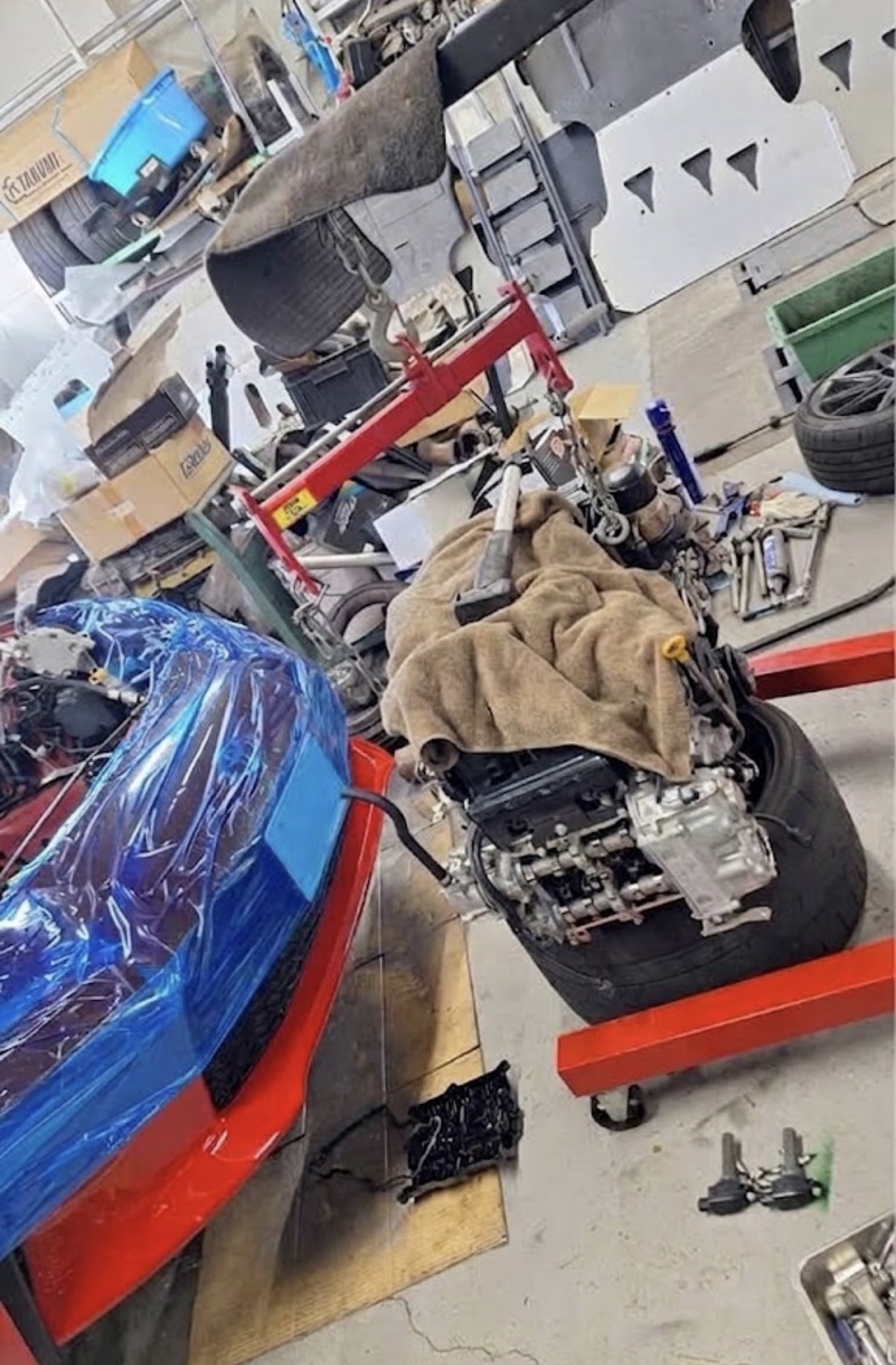 GR86 プラグホール オイル漏れ修理 エンジン脱着