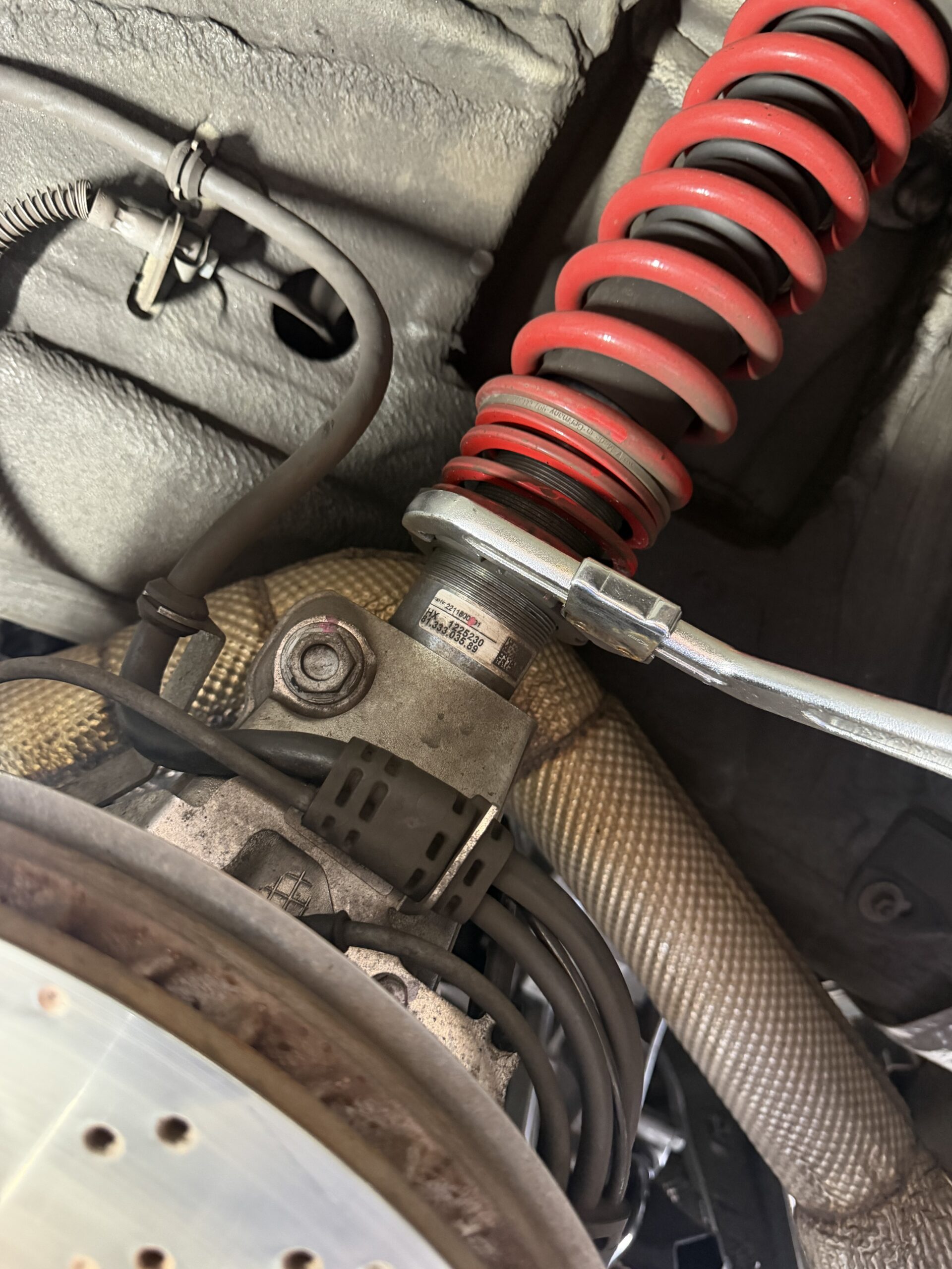 718ケイマンGT4作業写真